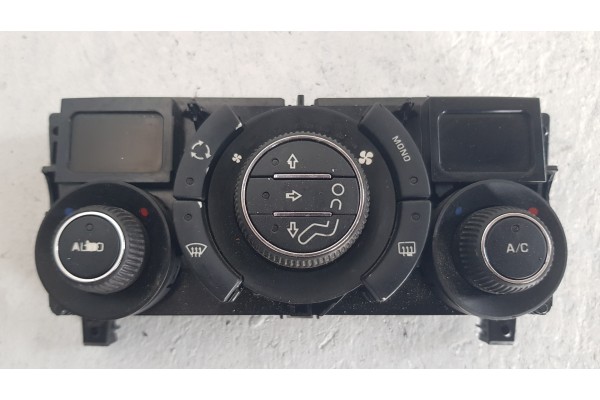 Recambio de mando climatizador para peugeot 308 1.4 i 100 referencia OEM IAM 96718462XT  