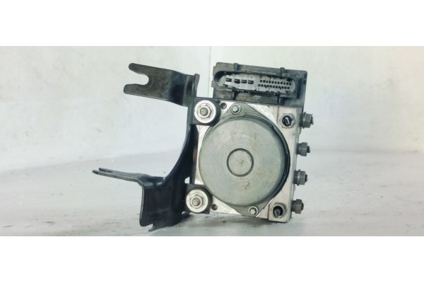 Recambio de abs para nissan note (e11e) 1.5dci 90 fap referencia OEM IAM 476609U100  
