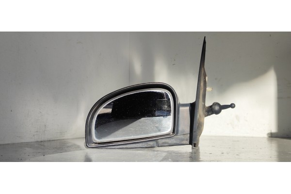 Recambio de retrovisor izquierdo para hyundai matrix (fc) 1.5 crdi cat referencia OEM IAM   