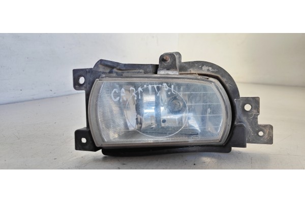 Recambio de faro antiniebla derecho para kia carnival 2.9 crdi cat referencia OEM IAM   