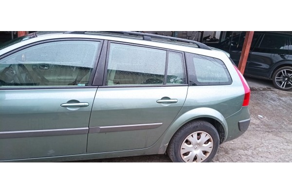 Recambio de puerta trasera izquierda para renault megane ii familiar authentique referencia OEM IAM   