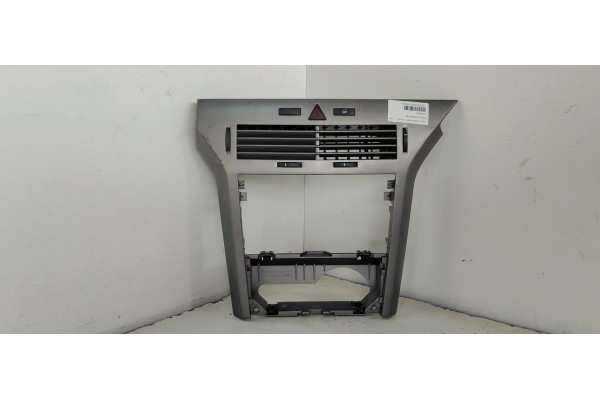 Recambio de rejilla aireadora para opel astra h ber. 1.6 16v referencia OEM IAM 03758075 13100105 