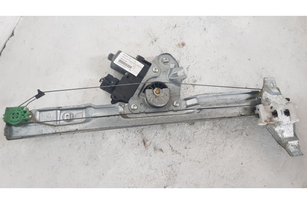 Recambio de elevalunas delantero izquierdo para peugeot 308 1.4 i 100 referencia OEM IAM 9659827080  