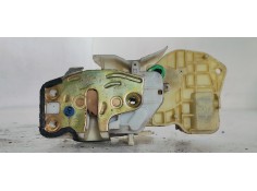 Recambio de cerradura puerta trasera derecha para honda civic berlina 5 (eu7/8) 1.6i 110 [vtec] referencia OEM IAM   