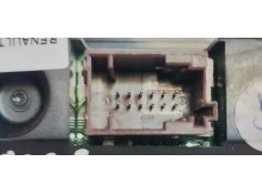 Recambio de mando multifuncion para renault scenic ii emotion referencia OEM IAM 8200107974  