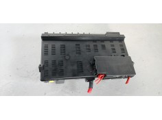 CAJA RELES / FUSIBLES 8380407 