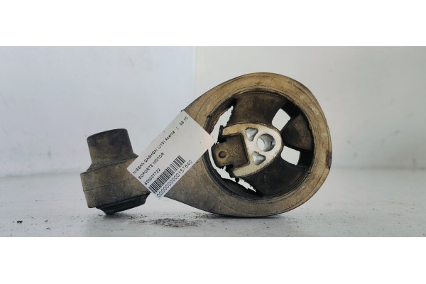 Recambio de soporte motor para nissan qashqai (j10) acenta referencia OEM IAM 820027722  