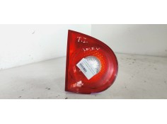 Recambio de piloto trasero izquierdo interior para volkswagen golf v berlina (1k1) 1.9 tdi referencia OEM IAM 285001  