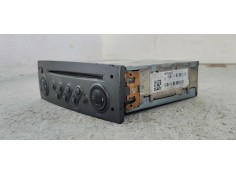 Recambio de sistema audio / radio cd para renault scenic ii confort expression referencia OEM IAM 8200633636  