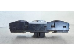 Recambio de mando climatizador para renault scenic ii 1.6 16v referencia OEM IAM 8200501465  