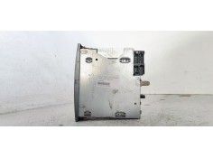 Recambio de sistema audio / radio cd para renault scenic ii confort expression referencia OEM IAM 8200633636  