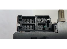 Recambio de sistema audio / radio cd para renault scenic ii confort expression referencia OEM IAM 8200633636  