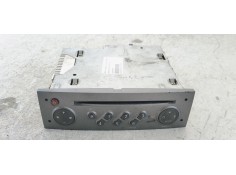 Recambio de sistema audio / radio cd para renault scenic ii confort expression referencia OEM IAM 8200633636  
