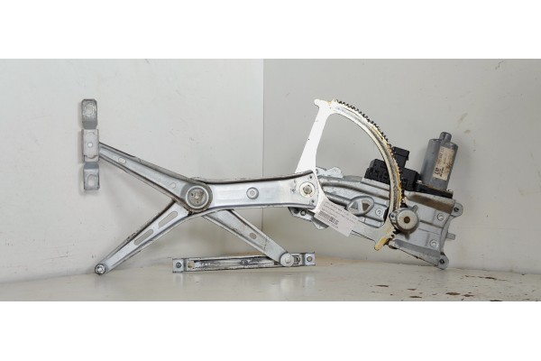 Recambio de elevalunas delantero izquierdo para opel astra h ber. 1.6 16v referencia OEM IAM 13101480LH A330513100405LH 