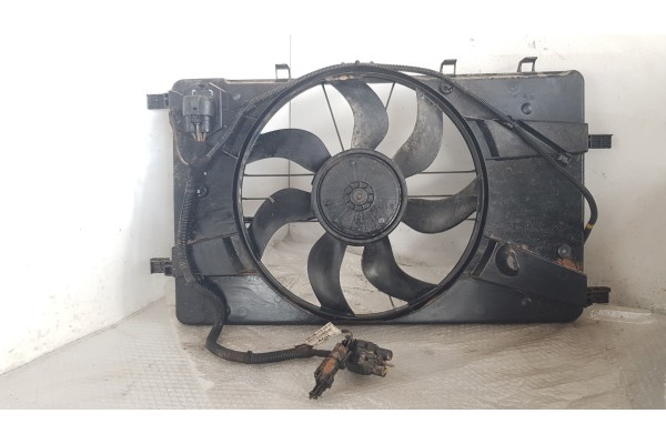 Recambio de electroventilador para opel astra j lim. berlina fase 1 referencia OEM IAM 13250341  