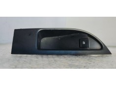 MANDO ELEVALUNAS TRASERO DERECHO 13301888 