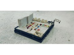Recambio de caja reles / fusibles para renault scenic ii confort dynamique referencia OEM IAM 8200481866  