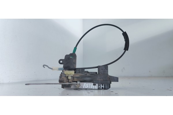 Recambio de cerradura puerta delantera izquierda para opel astra h ber. 1.6 16v referencia OEM IAM 13210748  