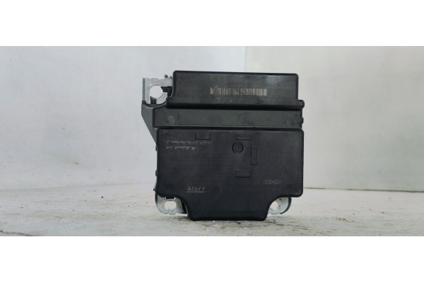 Recambio de centralita airbag para hyundai i30 (gd) 1.4crdi 90 fap referencia OEM IAM 95910A6110  