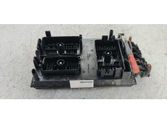 Recambio de caja reles / fusibles para opel astra j lim. berlina fase 1 referencia OEM IAM 13302311  