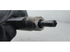 Recambio de inyector para hyundai i30 classic referencia OEM IAM 0445110320  