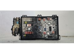 Recambio de caja reles / fusibles para opel astra j lim. berlina fase 1 referencia OEM IAM 13302311  