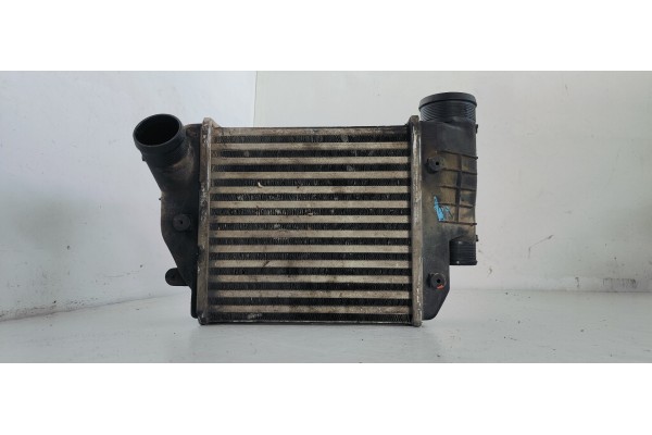 Recambio de intercooler para audi a6 berlina (4f2) 3.0 tdi quattro (165kw) referencia OEM IAM 4F0145805E  