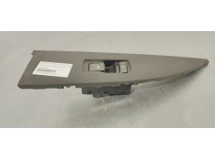 Recambio de mando elevalunas delantero derecho para ssangyong kyron 270 xdi limited 4wd referencia OEM IAM 7226009000  