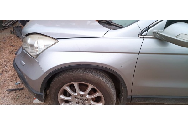 Recambio de aleta delantera izquierda para honda cr-v (re) 2.2 ctdi referencia OEM IAM   