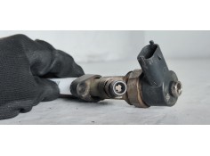 Recambio de inyector para renault laguna ii (bg0) 1.9 dci diesel referencia OEM IAM 0445110084  