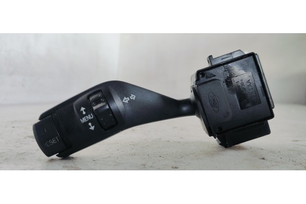 Recambio de mando intermitentes para ford focus berlina (cap) 1.6tdci 90 referencia OEM IAM 4M5T13335BD  