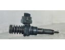 Recambio de inyector para volkswagen passat berlina (3b3) comfortline referencia OEM IAM 038130073AA  