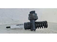 Recambio de inyector para volkswagen passat berlina (3b3) comfortline referencia OEM IAM 038130073AA  