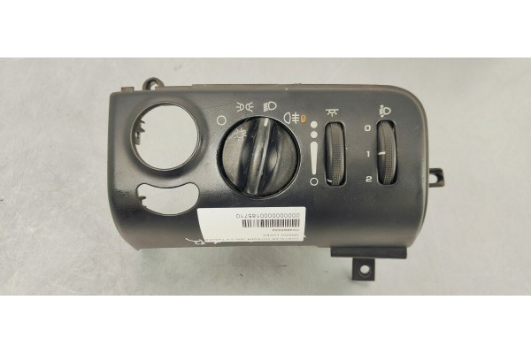 Recambio de mando luces para chrysler voyager (gs) 2.5 turbodiesel referencia OEM IAM P04685532  