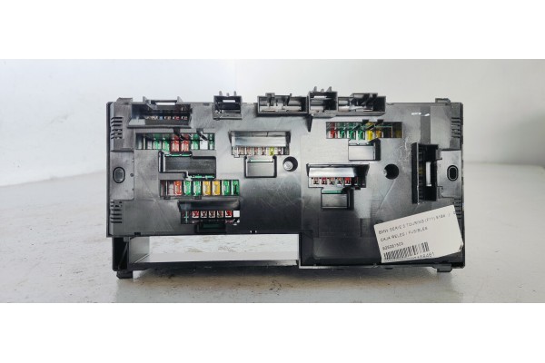 Recambio de caja reles / fusibles para bmw serie 5 touring (f11) 518d referencia OEM IAM 925281503  