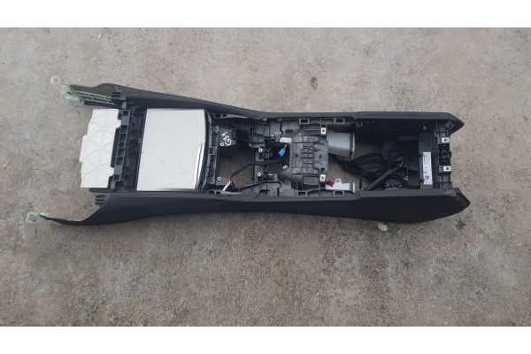 Recambio de consola central para bmw serie 5 familiar (g31) 2.0i turbo 252 [530] 4x4 referencia OEM IAM   