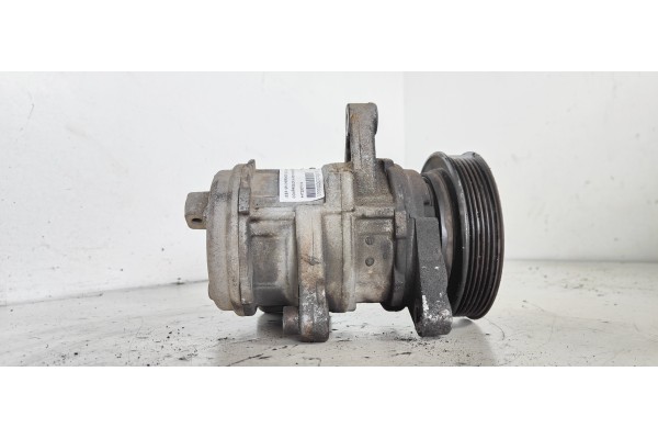 Recambio de compresor aire acondicionado para jeep gr.cherokee (wj/wg) 4.0 laredo referencia OEM IAM 4472207014  