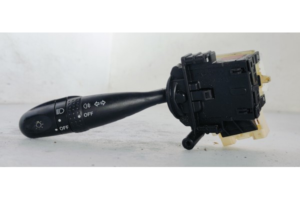 Recambio de mando luces para toyota corolla (e12) 1.4 i 95 referencia OEM IAM 1736482  