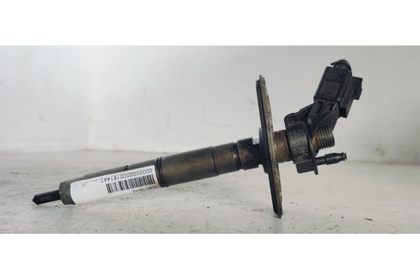 Recambio de inyector para audi q7 (4l) 3.0 tdi referencia OEM IAM 0445115052  