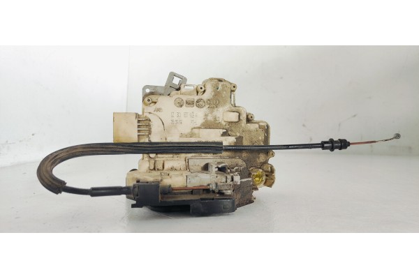 Recambio de cerradura puerta delantera izquierda para volkswagen passat berlina (3c2) advance plus 4motion referencia OEM IAM CZ