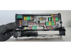 Recambio de caja reles / fusibles para bmw serie 5 touring (f11) 518d referencia OEM IAM 925281503  
