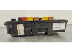 Recambio de caja reles / fusibles para opel vectra c berlina comfort referencia OEM IAM 13198104  