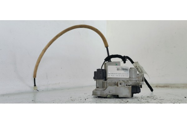 Recambio de cerradura puerta delantera izquierda para lancia delta (181) oro referencia OEM IAM 51818055  