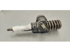 Recambio de inyector para volkswagen passat berlina (3b3) 1.9tdi 130 4x4 referencia OEM IAM 038130073AA  