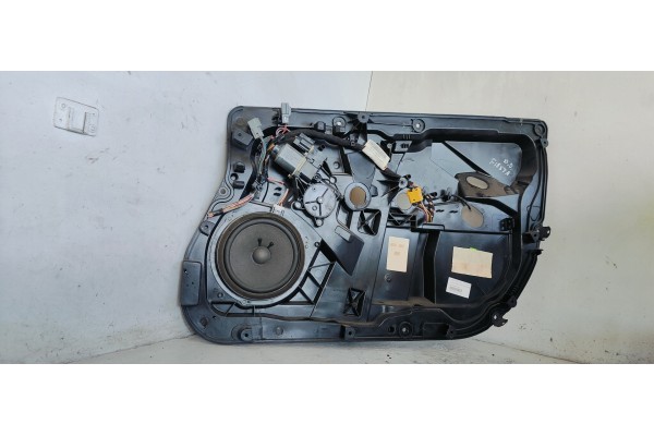 Recambio de elevalunas delantero derecho para ford fiesta (cb1) 1.6 tdci 95 fap referencia OEM IAM 8A61A045H16AG  