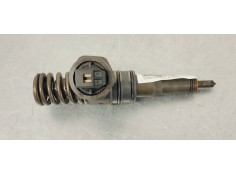 Recambio de inyector para volkswagen passat berlina (3b3) 1.9tdi 130 4x4 referencia OEM IAM 038130073AA  