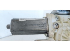 Recambio de elevalunas delantero derecho para toyota avensis wagon (t25) 2.2 d-4d sol referencia OEM IAM 6981005050  