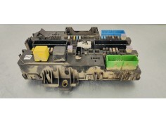 Recambio de caja reles / fusibles para opel zafira b edition ´´111 jahre´´ referencia OEM IAM 13206759  