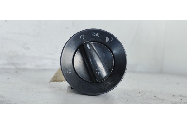 Recambio de mando luces para volkswagen golf iv berlina (1j1) 1.9 tdi referencia OEM IAM BK71C0941531  