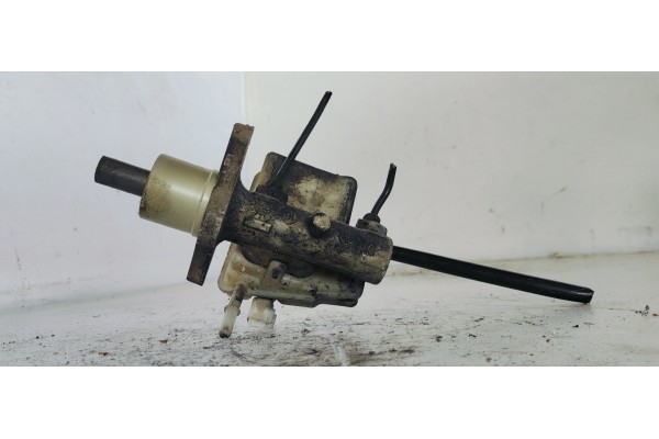 Recambio de bomba freno para ford focus berlina (cap) ambiente (d) referencia OEM IAM 03350886401  